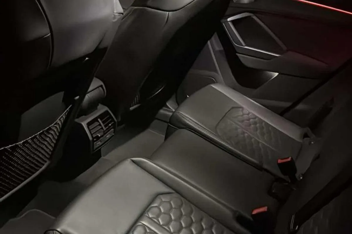 Audi RSQ3 - Miniature 3