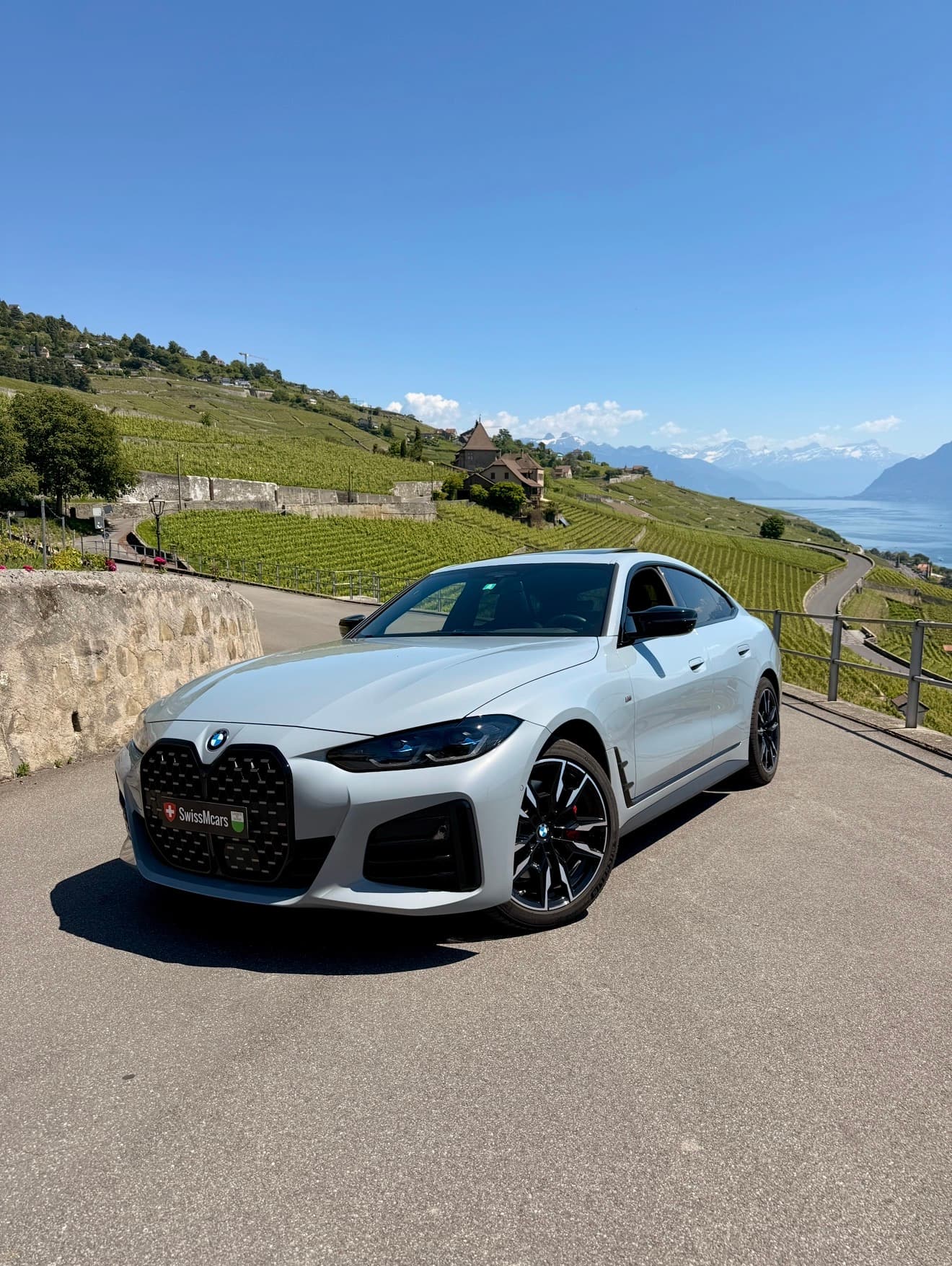 BMW M440I