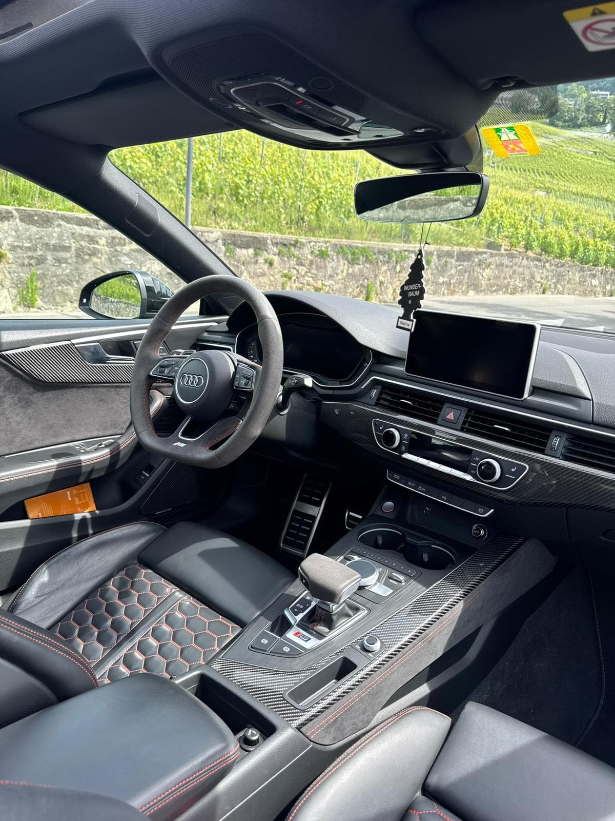 AUDI RS5 - Thumbnail 7