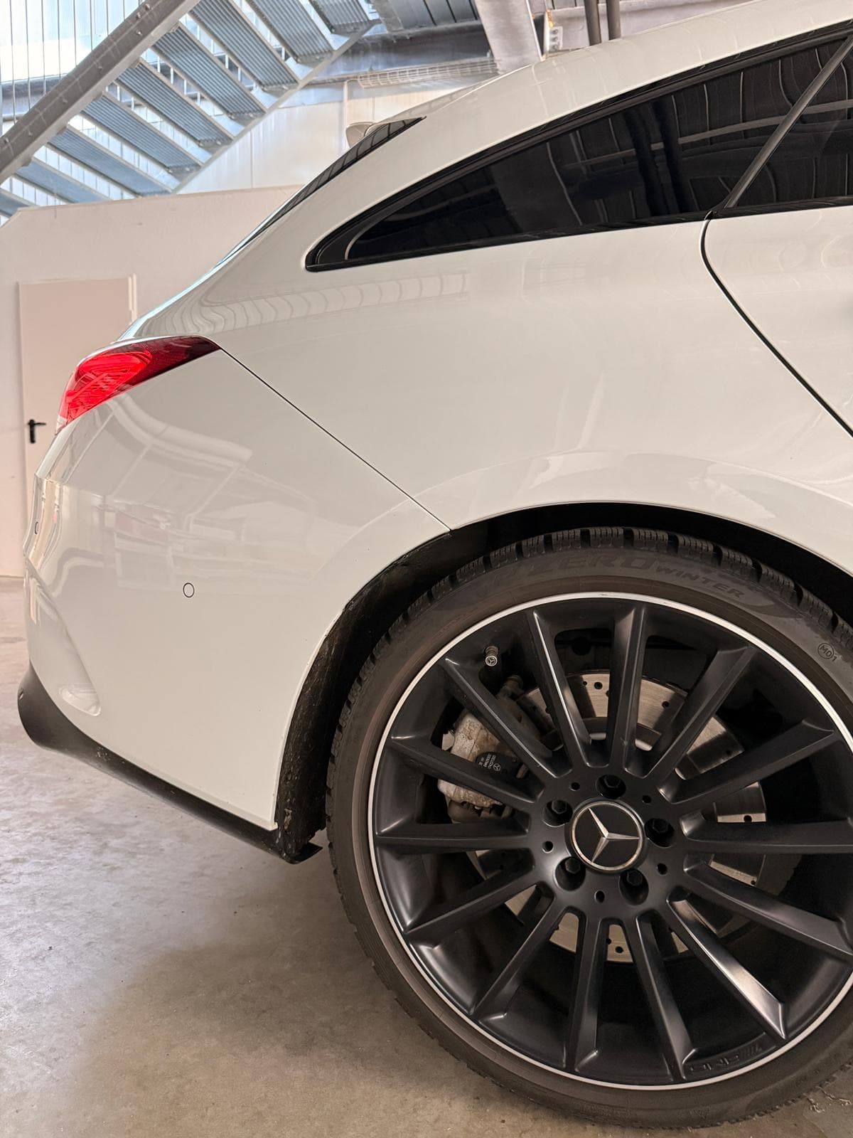 Mercedes CLA 35 AMG - Miniature 20