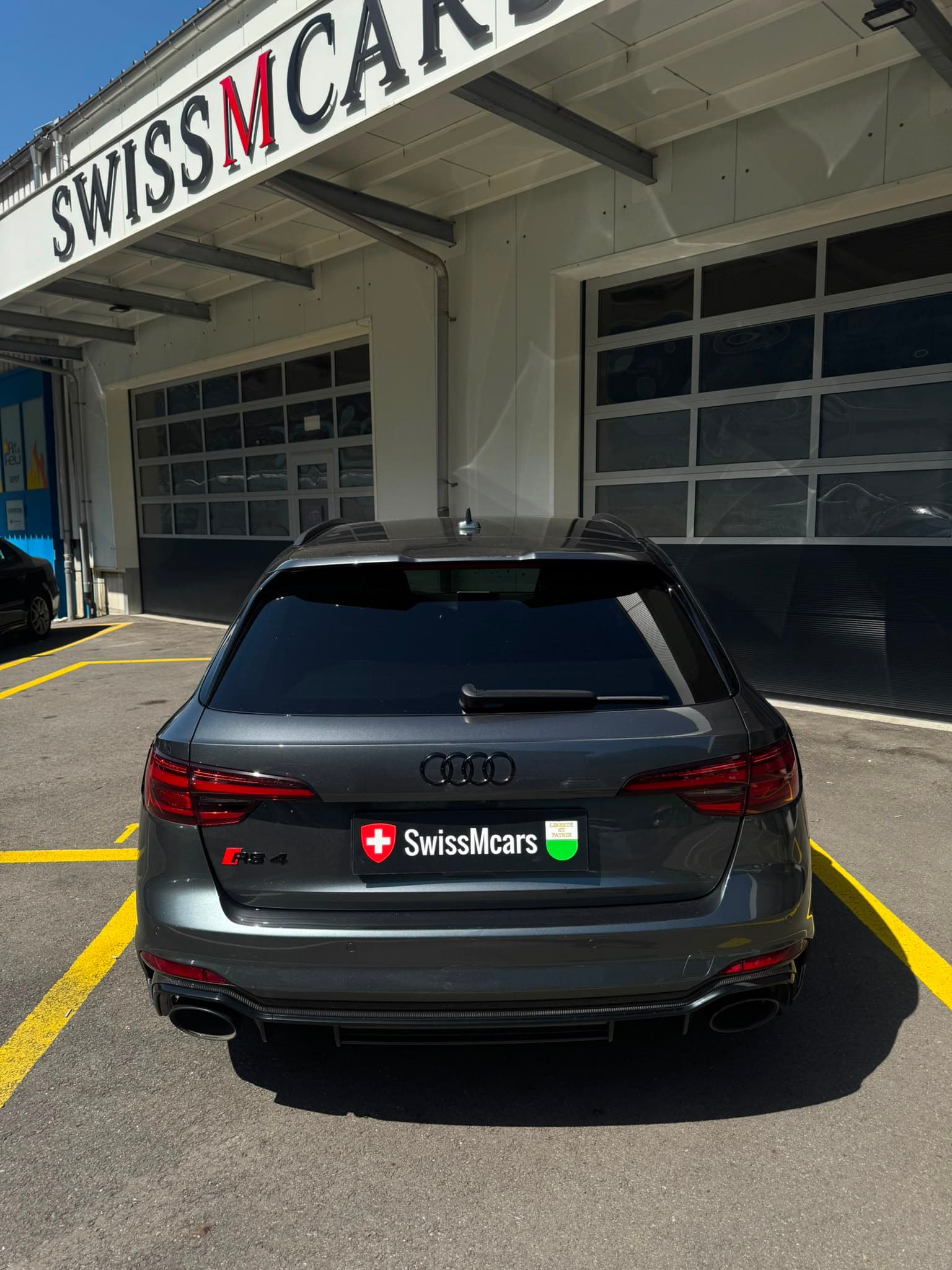 Audi RS4 B9 - Miniature 9