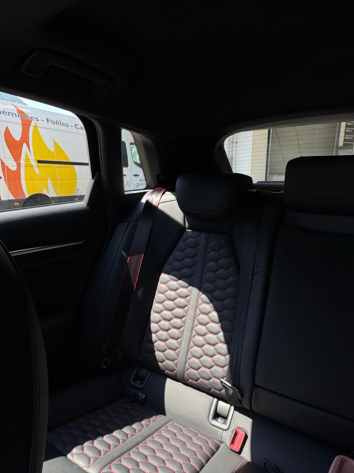 Audi RS3 Sportback - Thumbnail 19