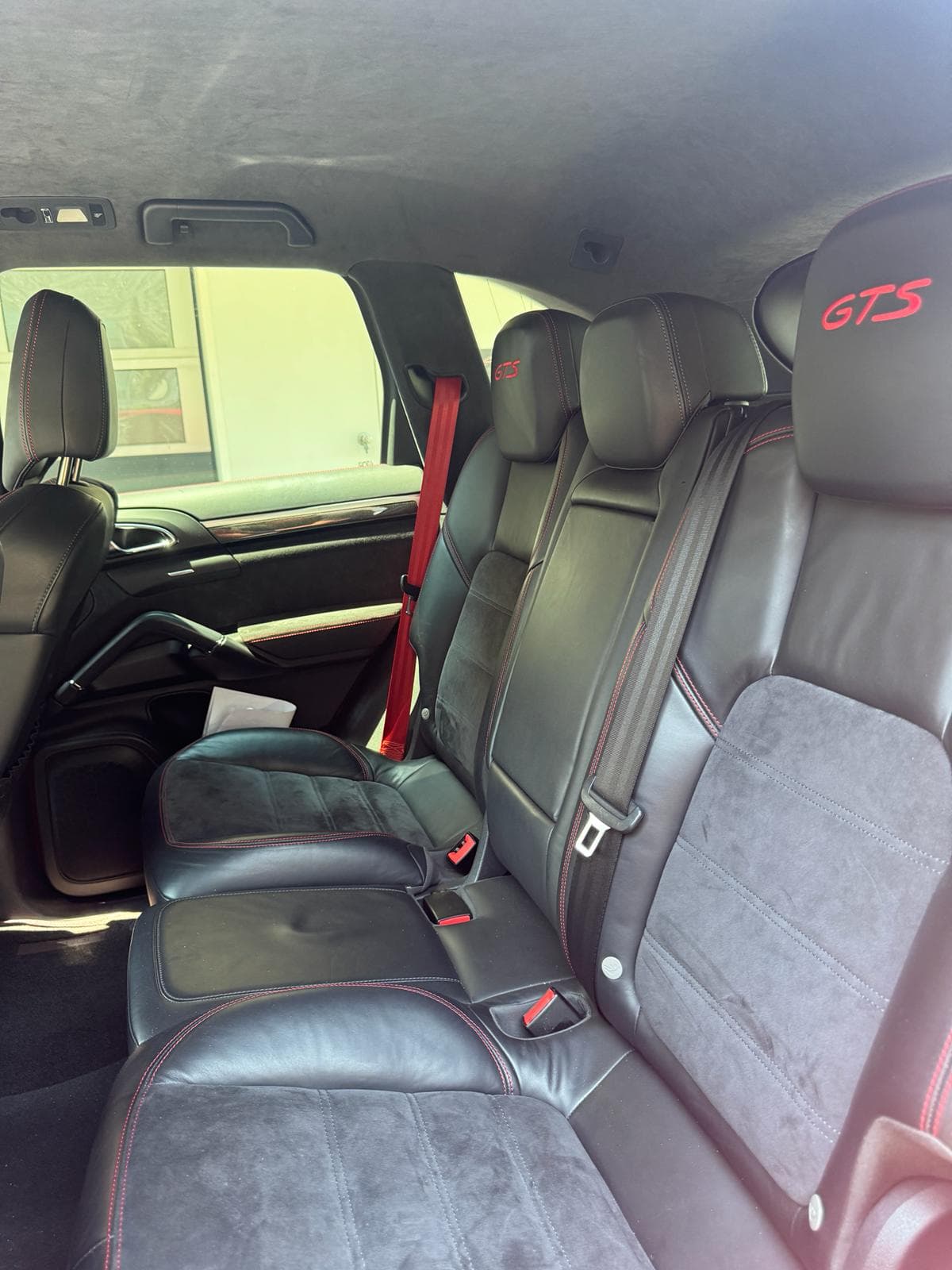 Porsche Cayenne GTS - Thumbnail 20