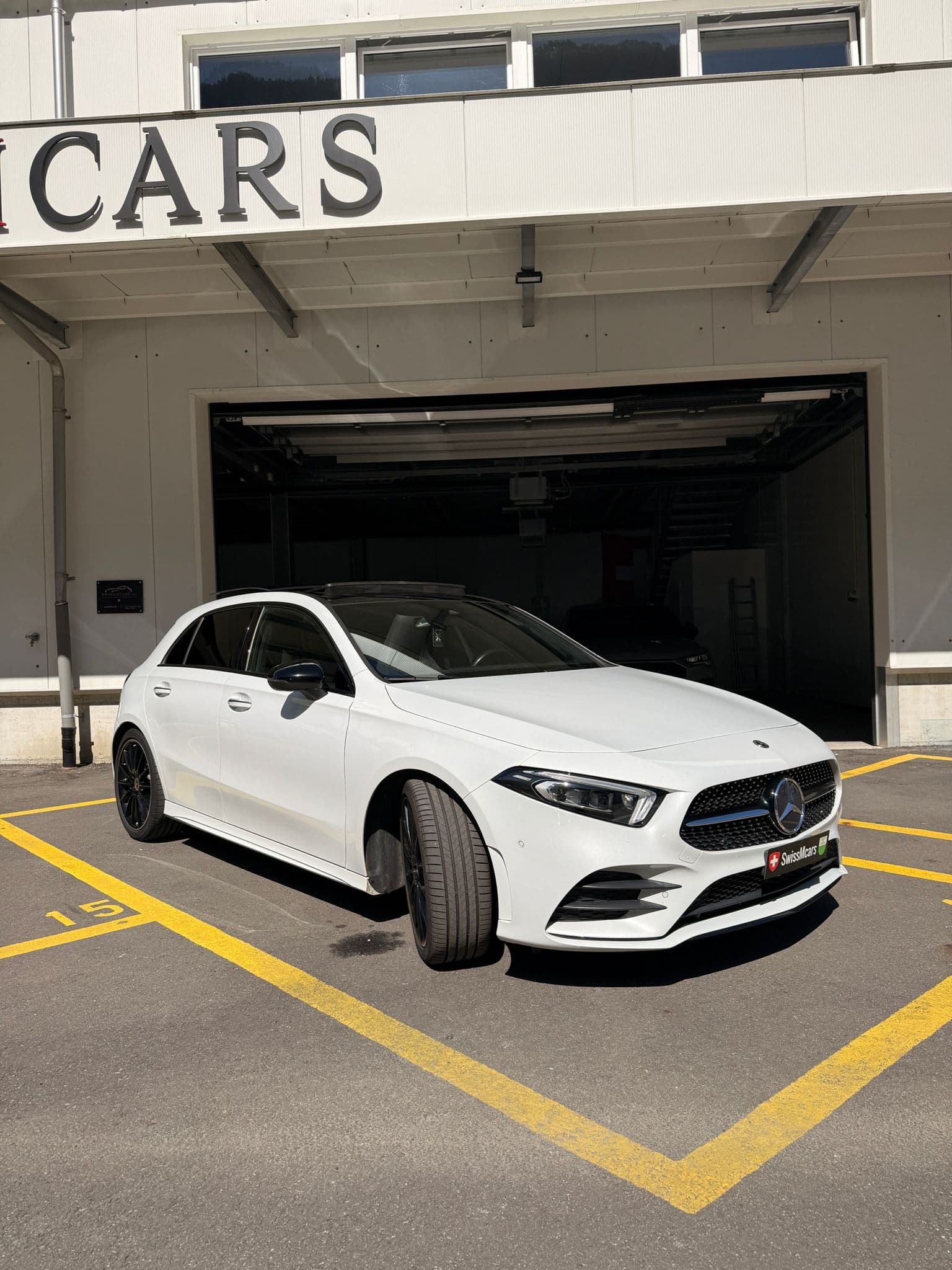 Mercedes-Benz Classe A 220 AMG - Thumbnail 3