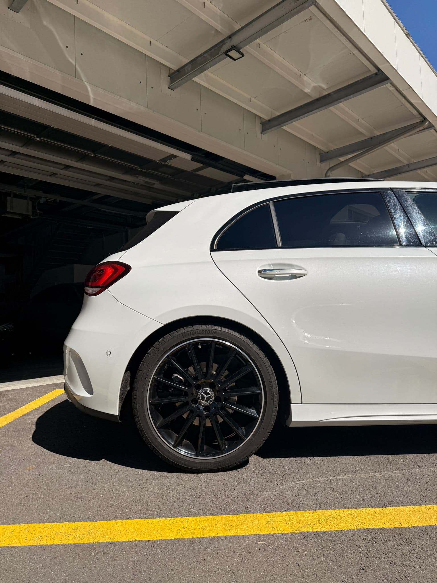Mercedes-Benz Classe A 220 AMG - Thumbnail 5