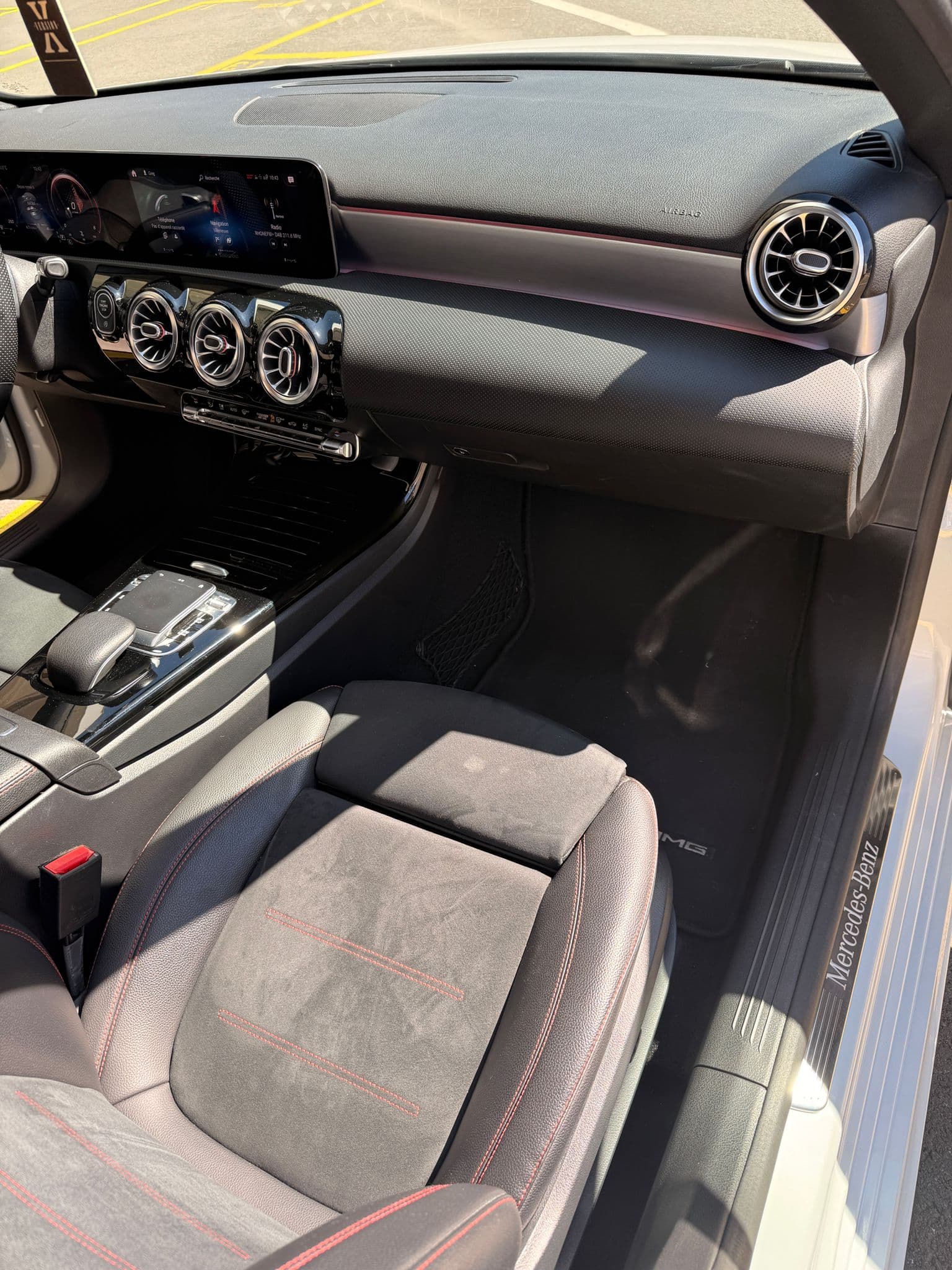 Mercedes-Benz Classe A 220 AMG - Thumbnail 7
