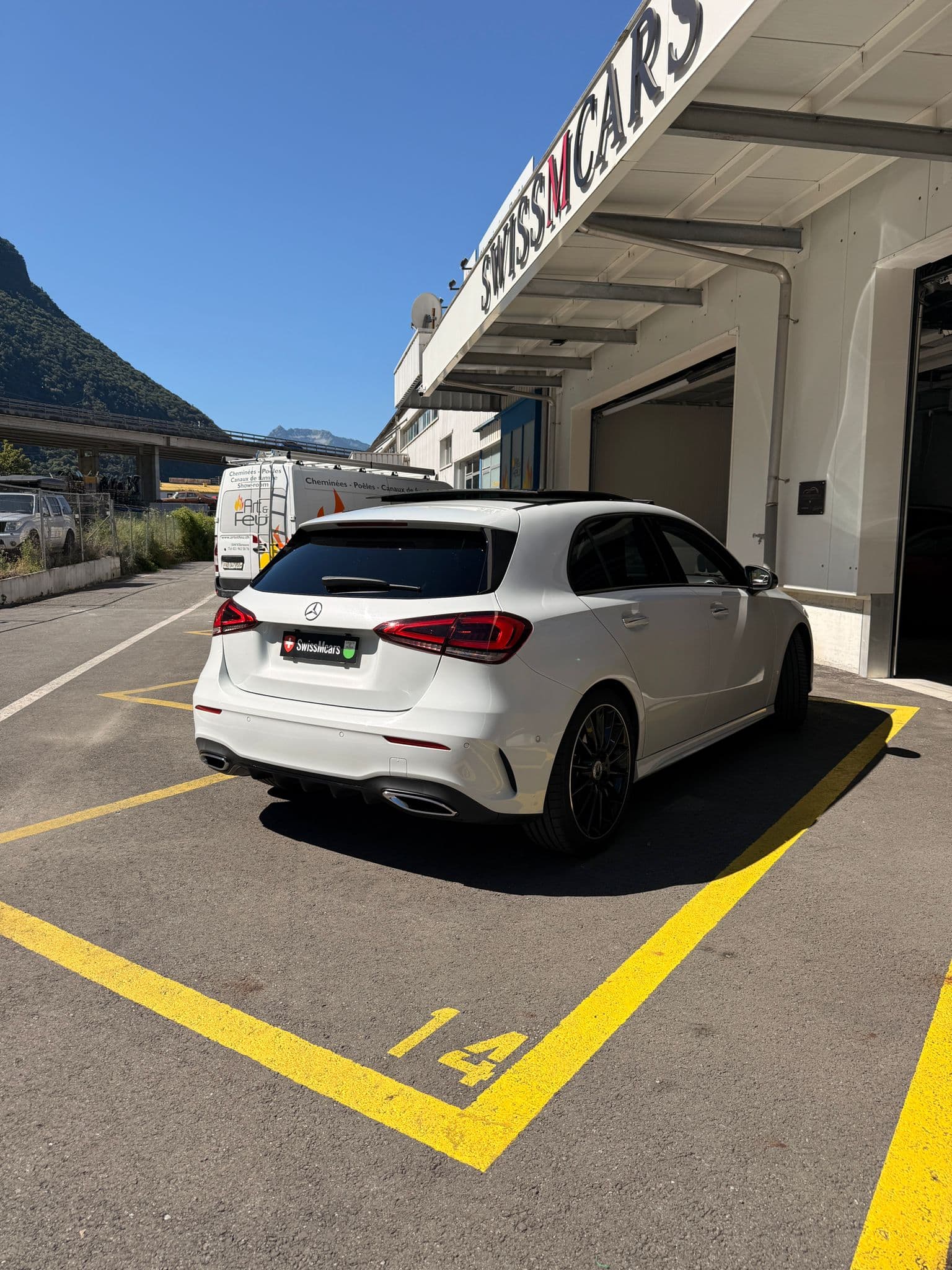 Mercedes-Benz Classe A 220 AMG - Thumbnail 11
