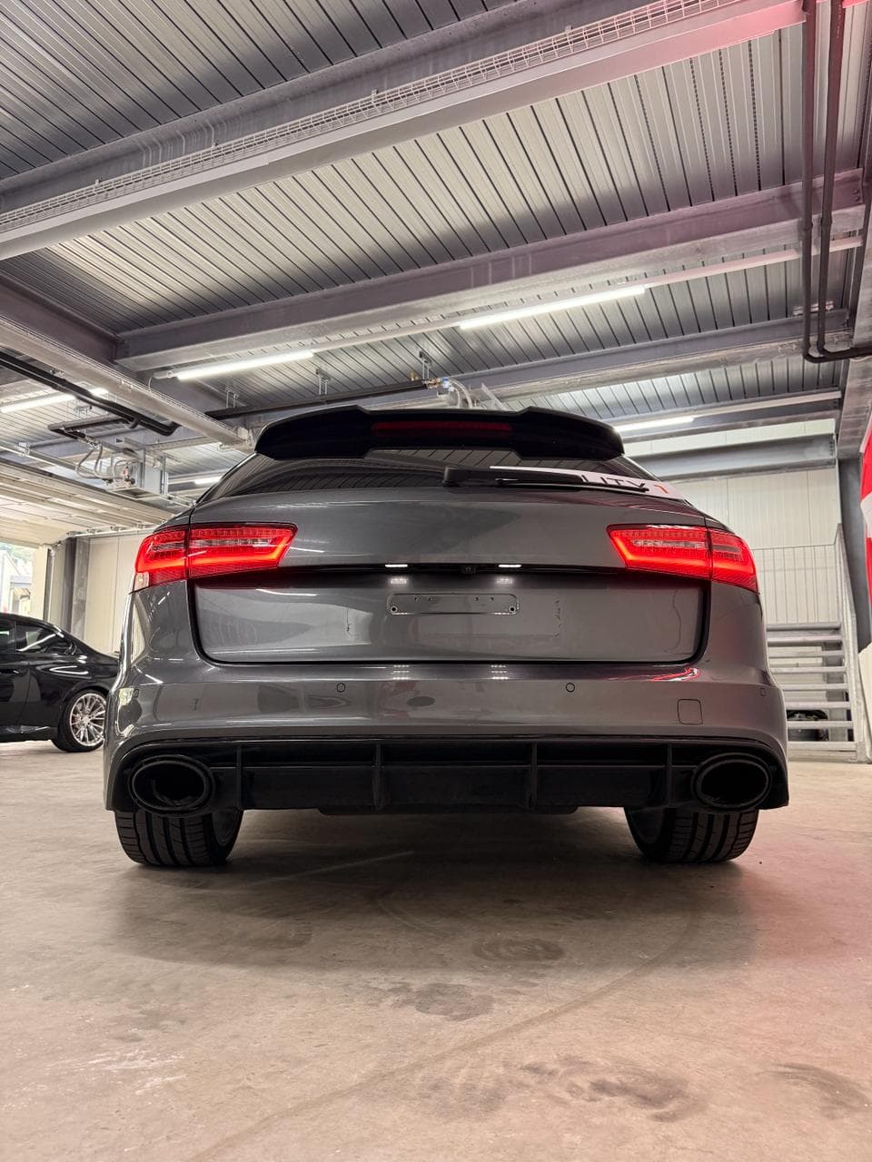 AUDI RS6 ABT - Miniature 4