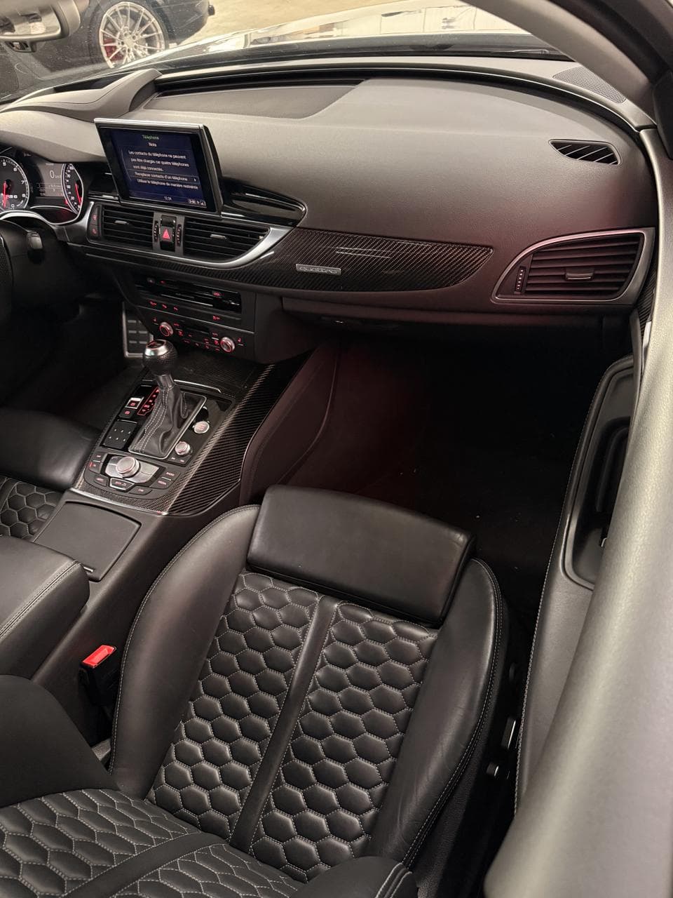 AUDI RS6 ABT - Miniature 9