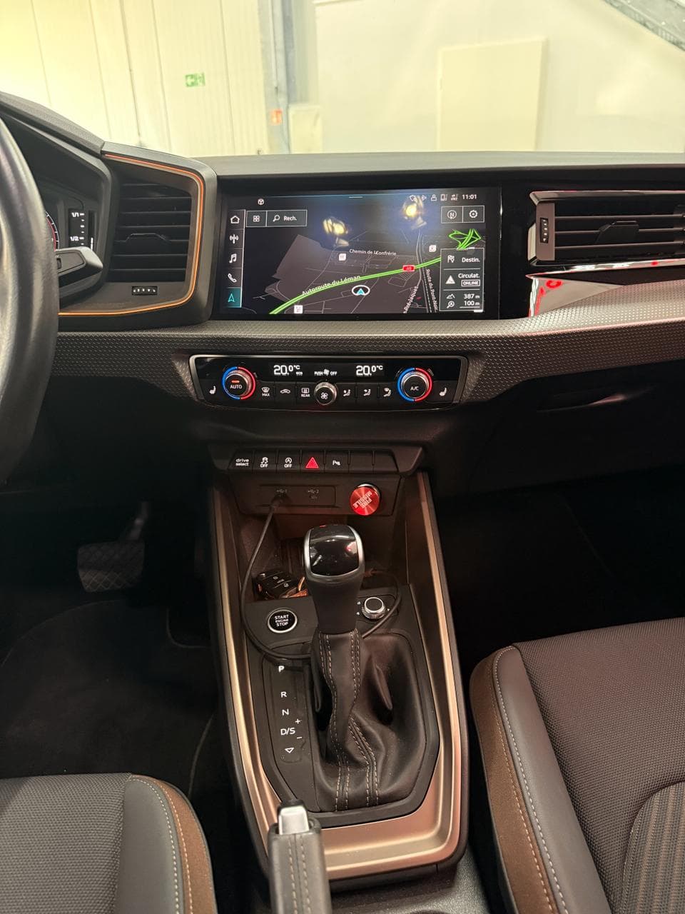 AUDI A1 Allstreet 30 Tfsi - Miniature 9