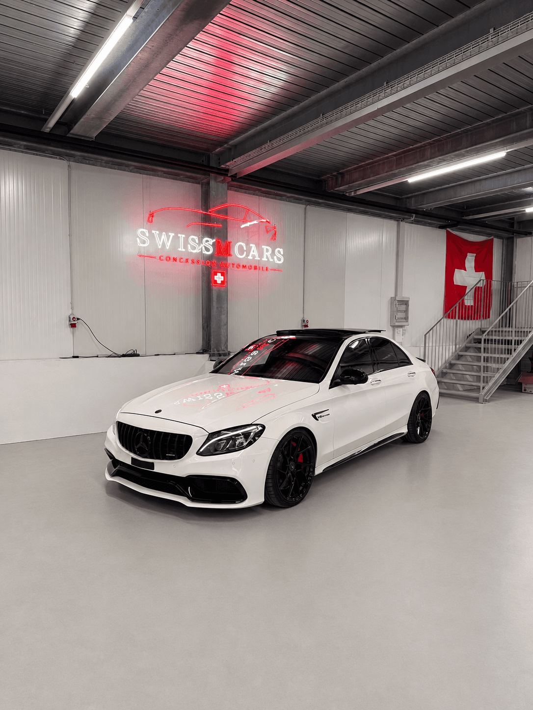 MERCEDES-BENZ C63 S AMG